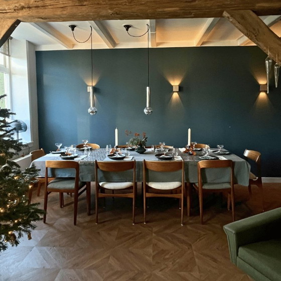 Image 1 of Mesa de comedor danesa de teca de mediados de siglo, rectangular, extensible.