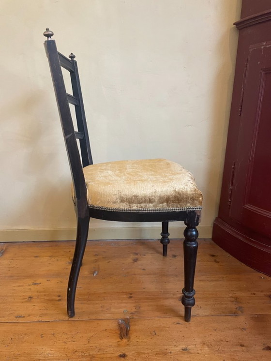 Image 1 of Frivoler antiker französischer Stuhl