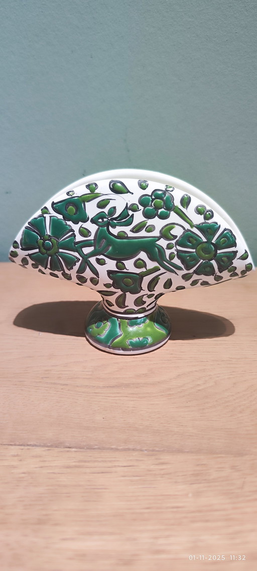 Vintage Napkin Holder with Green Design
