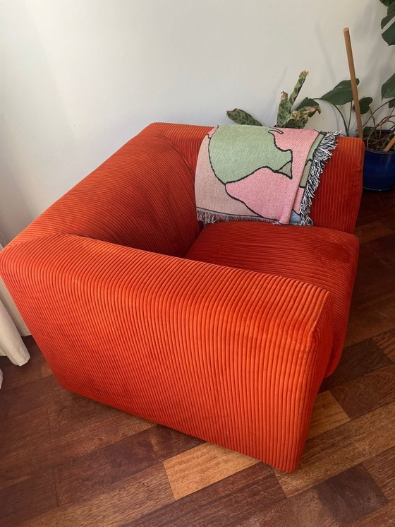 Image 1 of Fauteuil rétro orange, velours côtelé