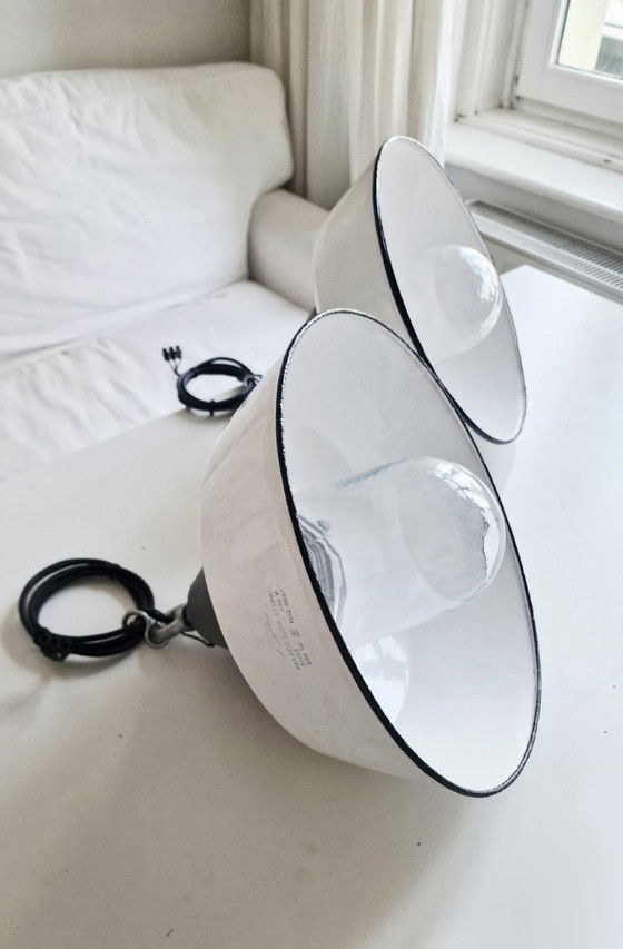 Image 1 of 2 originale ungarische Industrielampen, 1950er, funktionsfähig