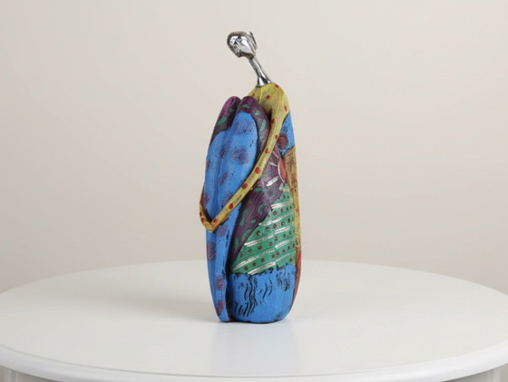 Image 1 of Estatuas de mujeres practicando yoga