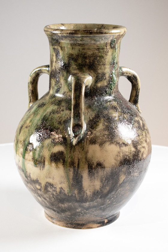 Image 1 of Large model vase