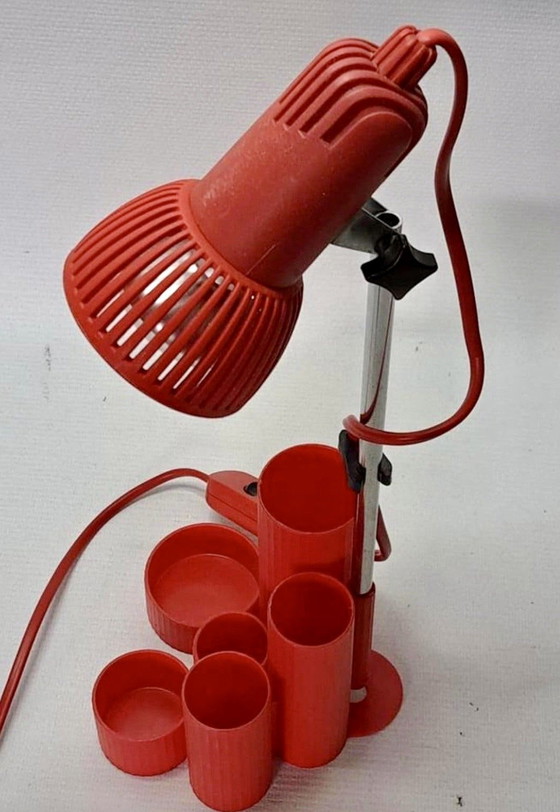 Organizzatore da scrivania retrò con lampada integrata – rosso – ca. 40 cm – Lampade da scrivania, Plastic (photo 3 of 5)