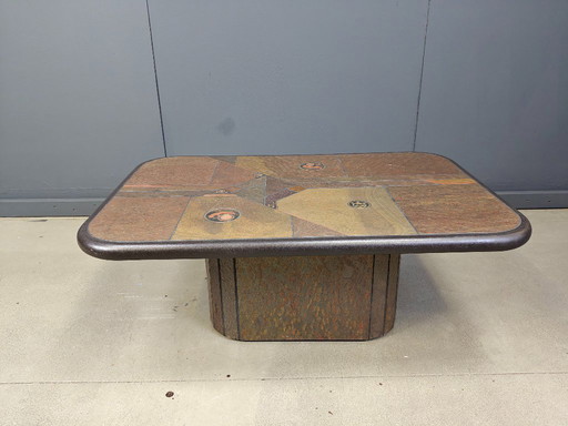 Table basse brutaliste en pierre d'ardoise, années 1980