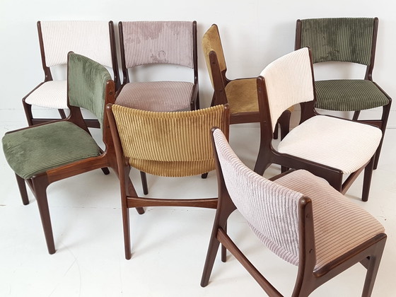 Image 1 of 8 sedie da tavolo da pranzo modello 89 di Erik Buch, in teak, appena rivestite