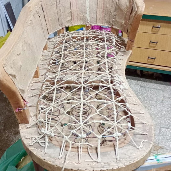 Image 1 of Dormeuse italiana in stile metà secolo in velluto color malva con piedini in ottone