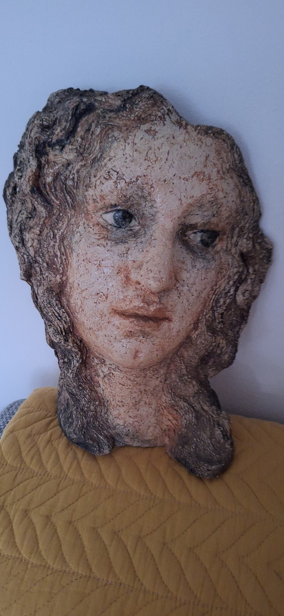 Image 1 of Belle œuvre d'art de la pierre brute Femme de la Renaissance