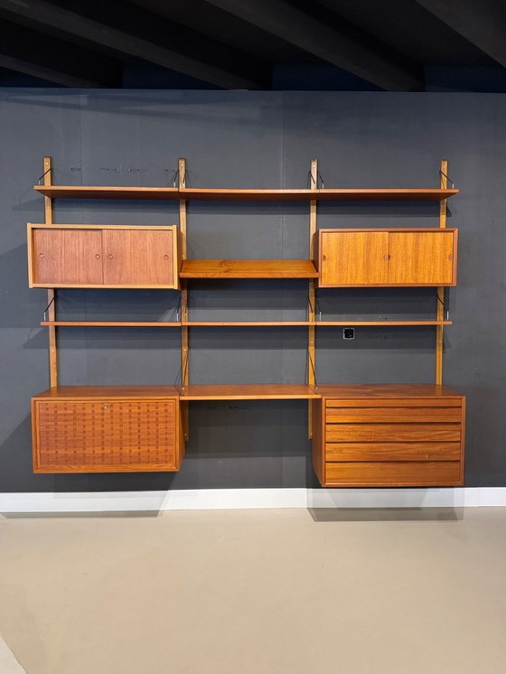 Image 1 of Wall System | Royal System | Poul Cadovius | Teak