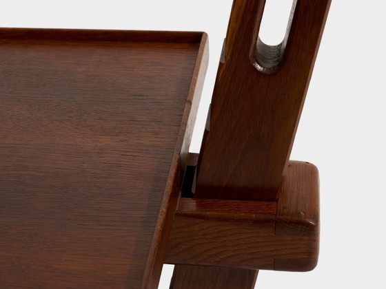 Image 1 of Franse art deco serveertafel van getint eikenhout uit 1940.