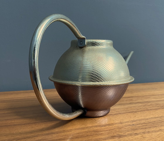 Image 1 of Messing Farbe Metall Gießkanne 1960s