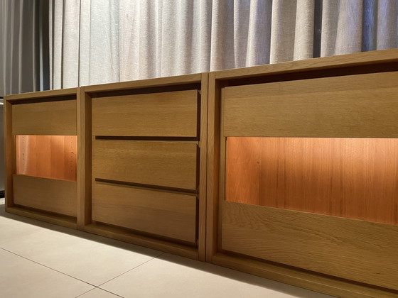 Image 1 of Buffet modulaire en chêne avec éclairage intégré