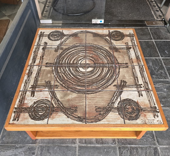 Image 1 of Brutalist Trioh, Ox Art table