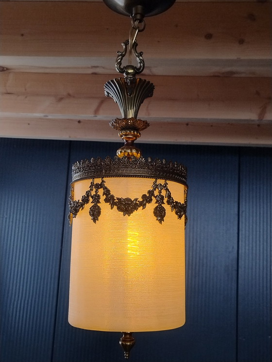 Image 1 of Lanterne Louis XVI, française, en laiton doré et verre