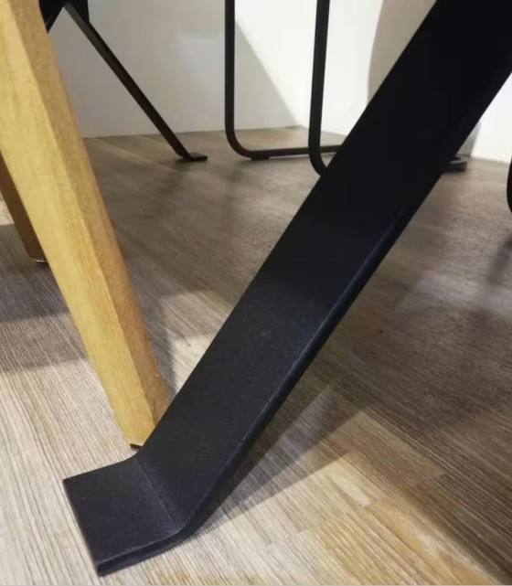 Image 1 of STANLEY eettafel van Lambert, zwart essenhout, 200x90