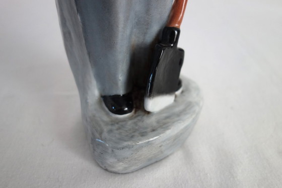 Image 1 of Estatua de mujer campesina de porcelana china - Revolución Cultural n.º 7