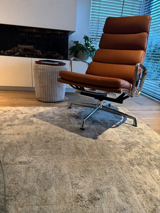 Image 1 of BIC rug 300x400 color brick