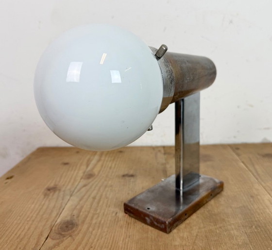 Image 1 of Vintage Art Deco wandlamp met opaalglas, jaren 30