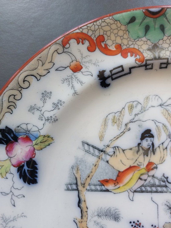 Image 1 of Assiette "Timor" néerlandaise Petrus Regout du XIXe siècle