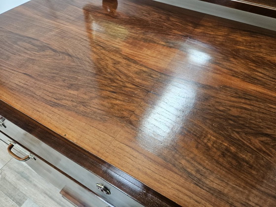 Image 1 of Exclusive 1940s Art Decò sideboard in walnut burl with mirror