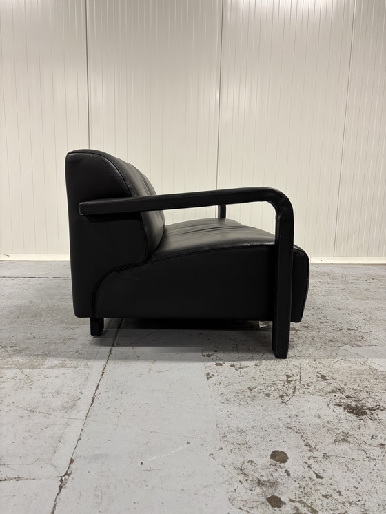 Image 1 of 2 places Leolux Antipode