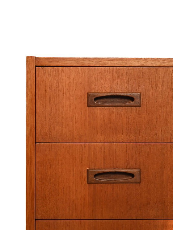 Image 1 of Scandinavische teakhouten ladekast uit de jaren 60