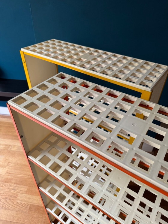 Image 1 of Twee vintage wand kasten