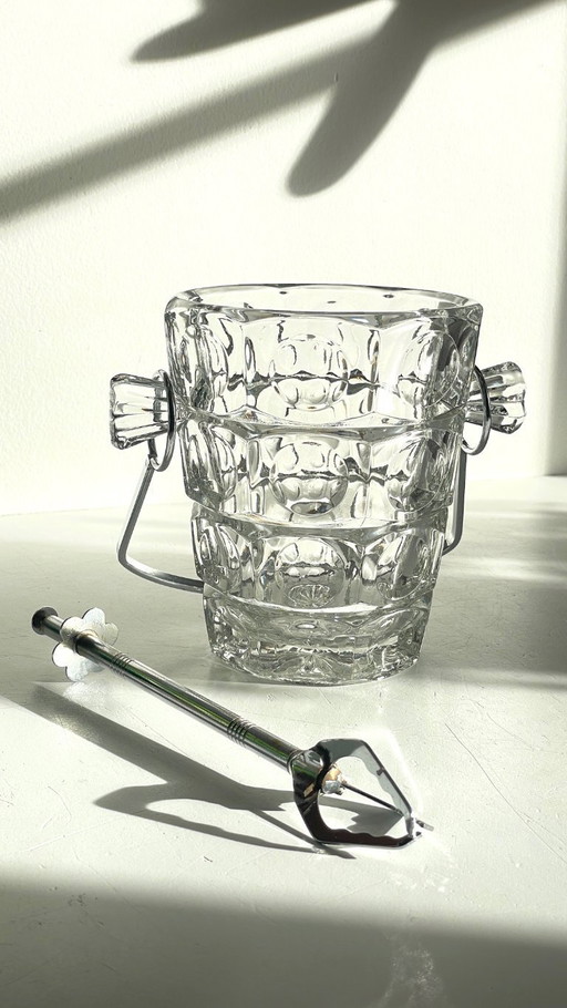 Eisbehälter aus geschliffenem Kristall und Vintage-Eiszange
