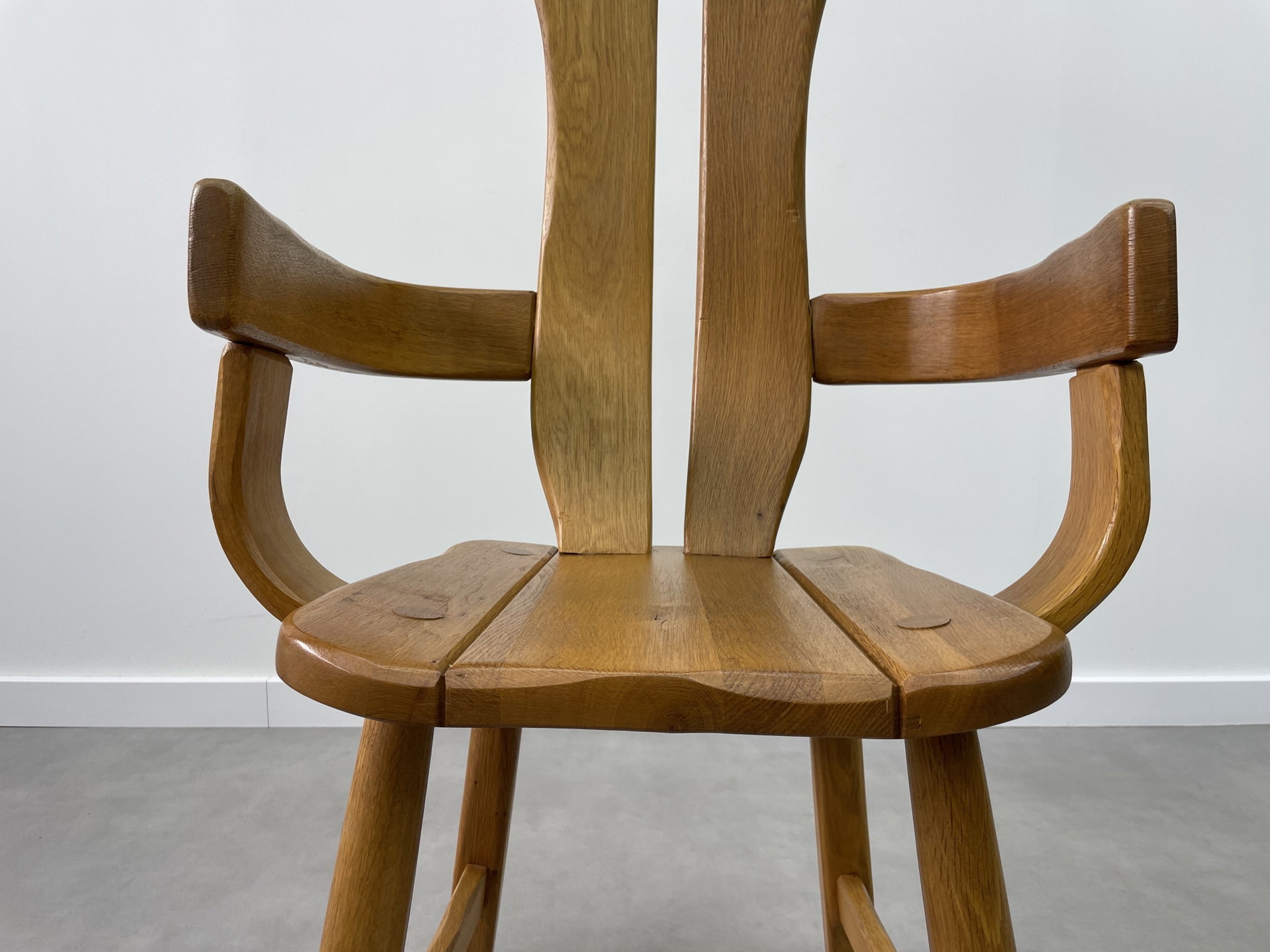 Brutalist oak De Puydt chair, Belgium 1960s | Whoppah