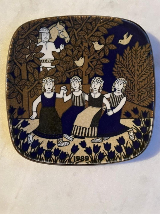 Image 1 of Arabia Kalevala Wall Plates Finlandia 1977-1999