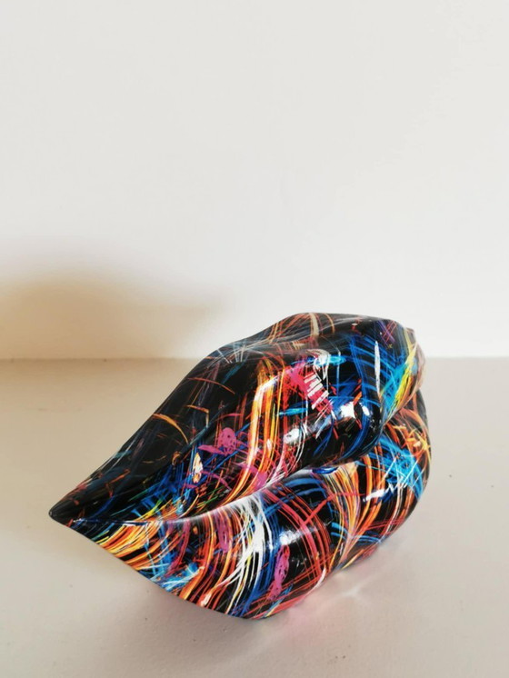 Image 1 of Labios brillantes