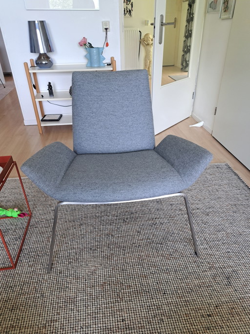 Stoel komio design on stock