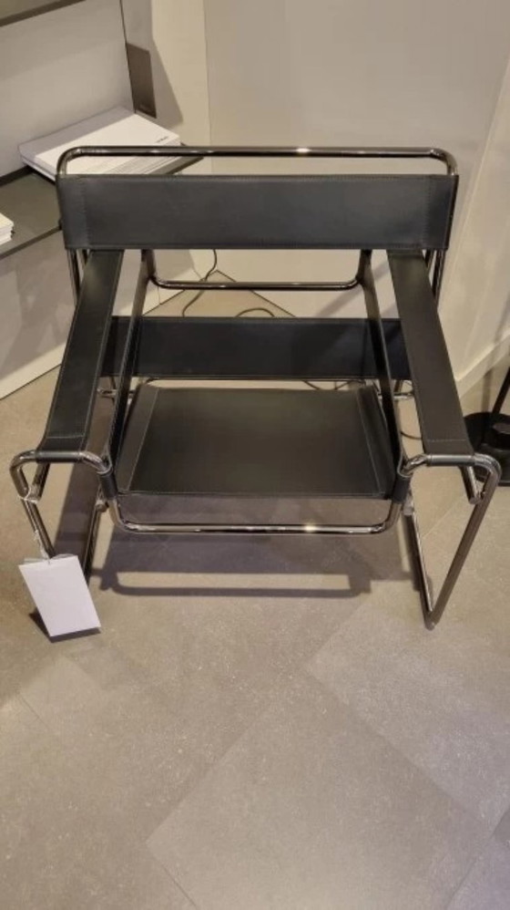 KNOLLL Armchair B3 WASSILY (NEW) Perfect in black leather, Silver (photo 4 of 10)