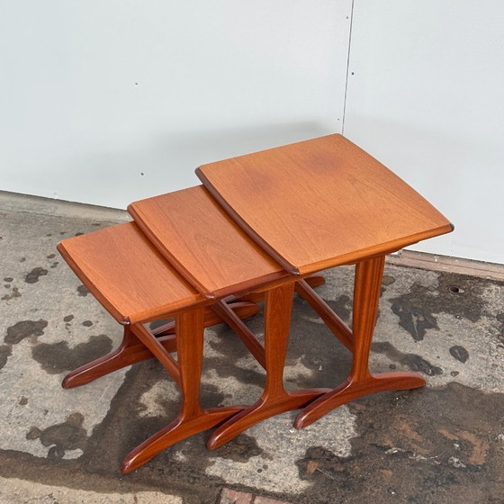 Image 1 of Tavolini a incastro, anni '60 — Design di metà secolo