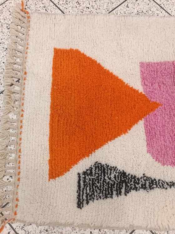 Image 1 of Beni Ouraine Berber rug, handwoven using traditional techniques, size 150/250 cm