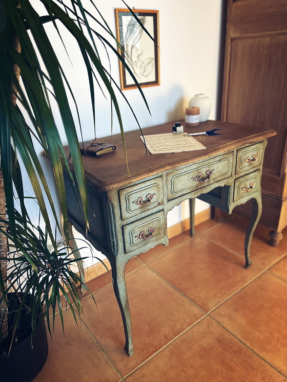 Image 1 of Scrivania antica con finitura patinata – Toscana, pezzo unico