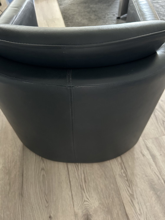 Image 1 of Leolux Fiabo armchair design Hugo de Zeeuw