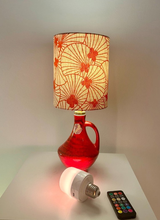 Image 1 of Kleine Bay Akzentlampe – kabellose Vasenlampe mit japanischem Seerosen-Stoff