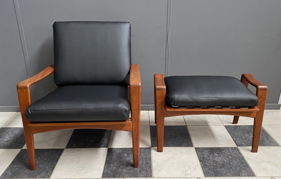 Image 1 of Poltrona Teak Arm di Arne Wahl Iversen rivestita