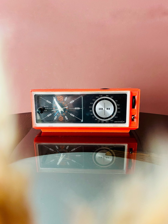 Image 1 of Vintage Quelle Universum FM/AM radio