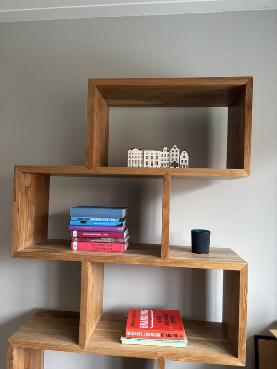 Image 1 of Gabinete de madera maciza