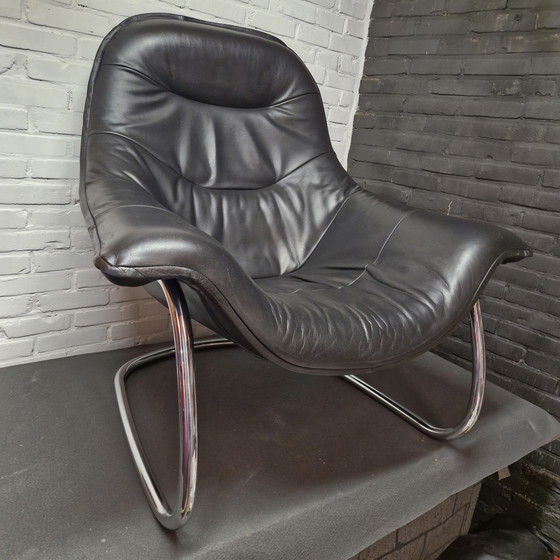 Fauteuil Label de Gerard van den Berg – Cuir, Métal (photo 10 of 10)