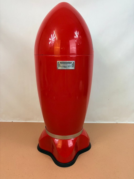 Wesco Spaceboy trash can