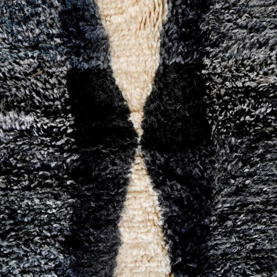 Image 1 of Tapis marocain artesanal en laine 250cmx200cm