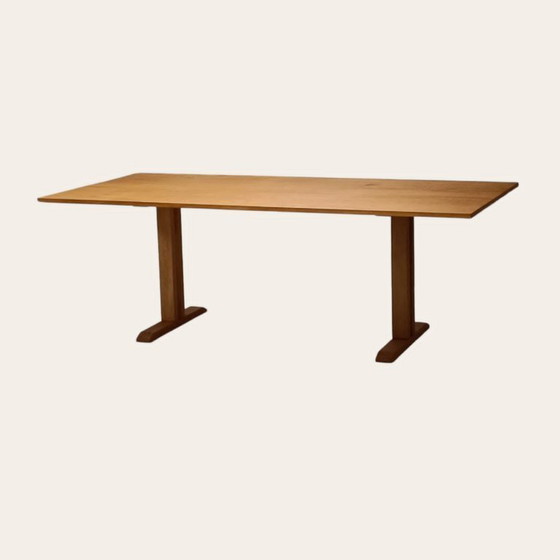 Image 1 of Mesa de comedor Tjalfe