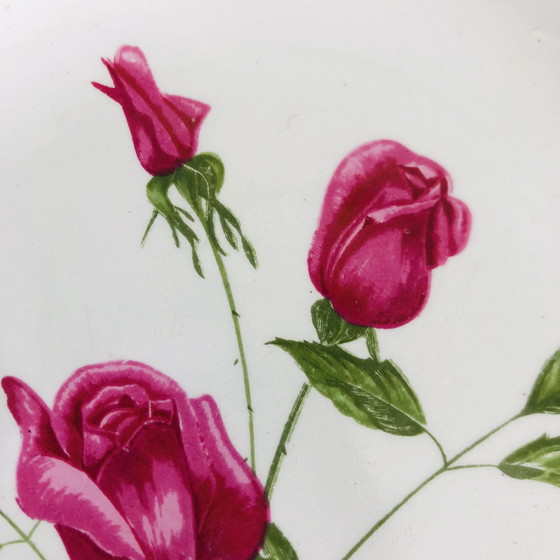 Image 1 of Steingutteller von L'Amandinoise mit einem floralen Art-Deco-Motiv