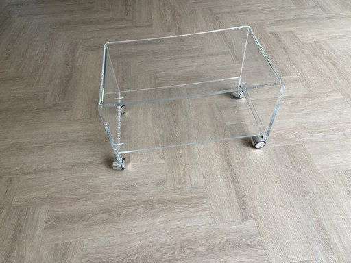 Acrylic trolley design