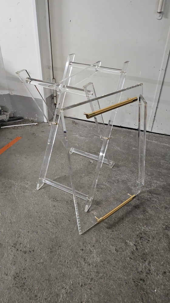 Image 1 of Table d'appoint pliante vintage en acrylique avec plateau.