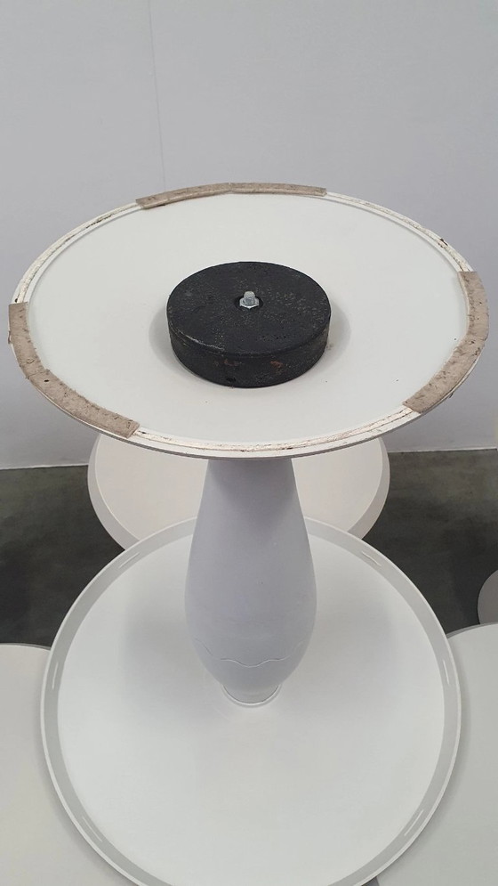 Image 1 of Mesa de jardín de diseño Miss Balù Philippe Starck Kartell