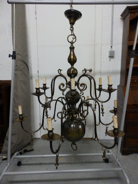 Image 1 of Impresionante lámpara de araña holandesa de dos niveles con 12 luces